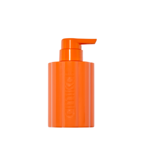 AMIKA forever friend refillable shampoo bottle- pildomas šampūno buteliukas 300ml.